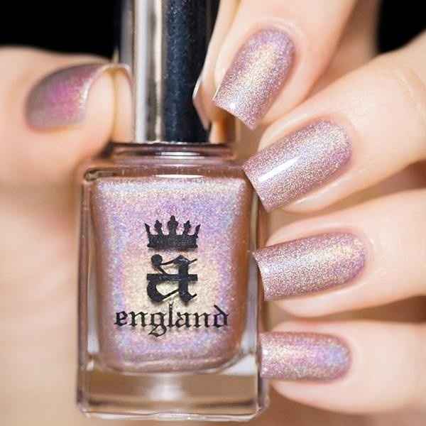 Let me see your bridal nails!