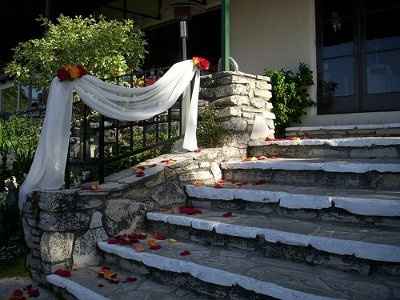 Need banister decoration ideas *pic*