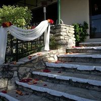 Need banister decoration ideas *pic*