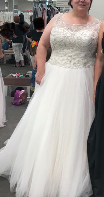 How long did it take you to find your dress? Or do you have a dress shopping story? 2