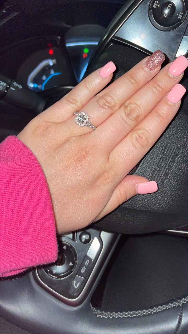 Brides of 2022! Show us your ring! - 1