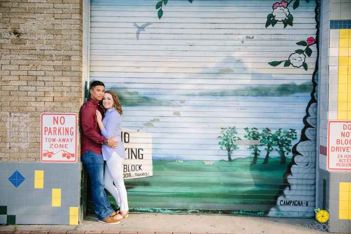 What to wear for engagement photos