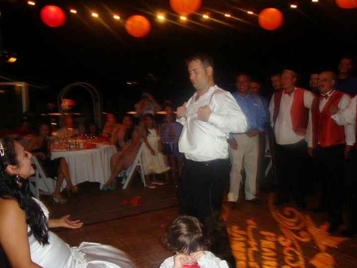 Hey Girls I am now a married woman!! non pro pics.