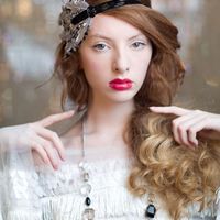 Help a girl out! Stop working and start helping me find a hairpiece ... please!?