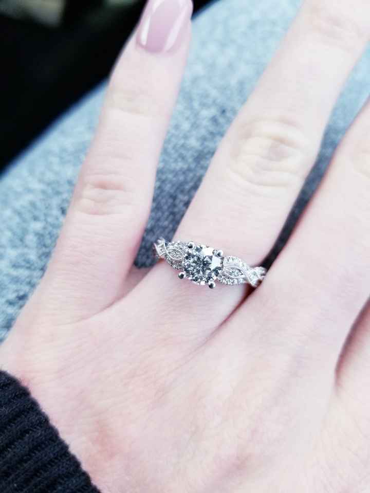 Brides of 2022! Show us your ring! - 1