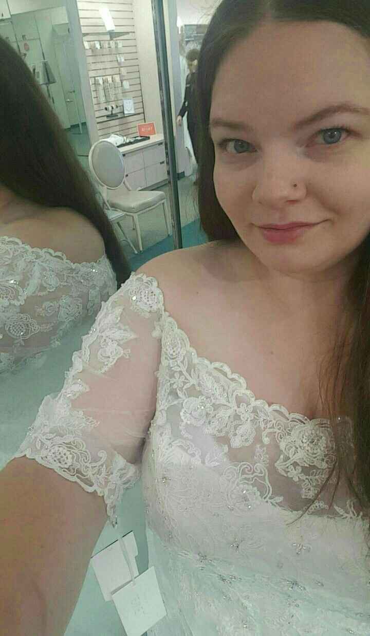 Iiiiiiit's dress time!