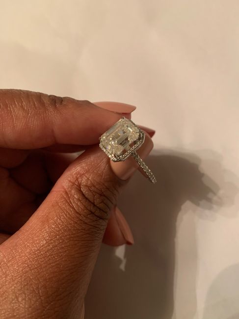 i chipped my moissanite ring !! 4