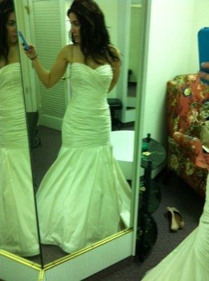 Wedding dress help seriously needed