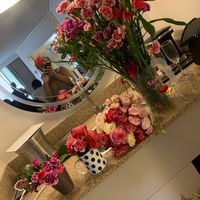 I’m a floral designer now 🤣 - 4