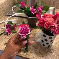 I’m a floral designer now 🤣 - 5