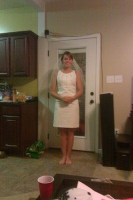 What does your dress look like? Post pics or give style number. I want to know what the trend is!