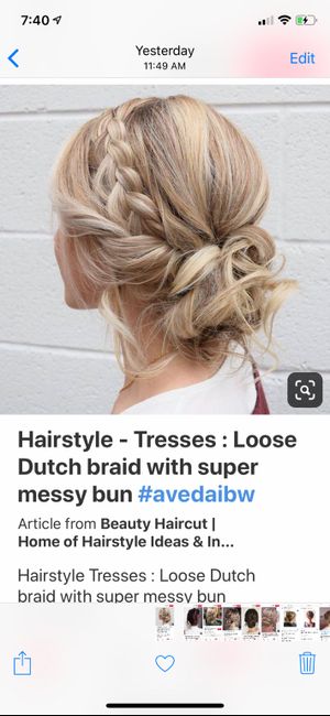 Should Bridesmaids Have the Same Hairstyle? 2
