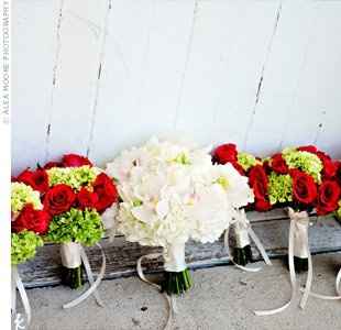 Tiffany Blue & Chocolate Brown Flower Ideas