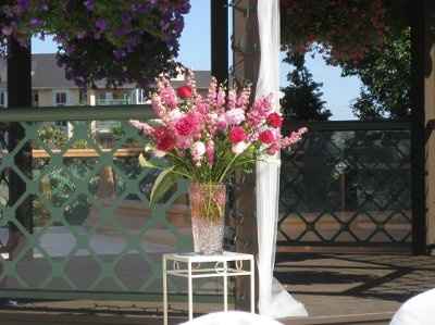 wow glass vases are expensive!! *help*