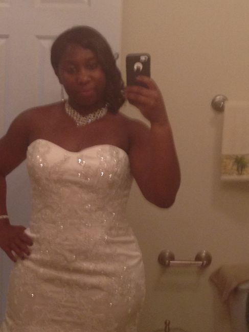 Show me your gown!