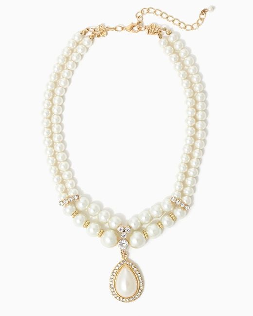 Does the Bride's jewelry have to match the BM's jewelry? *Pics*