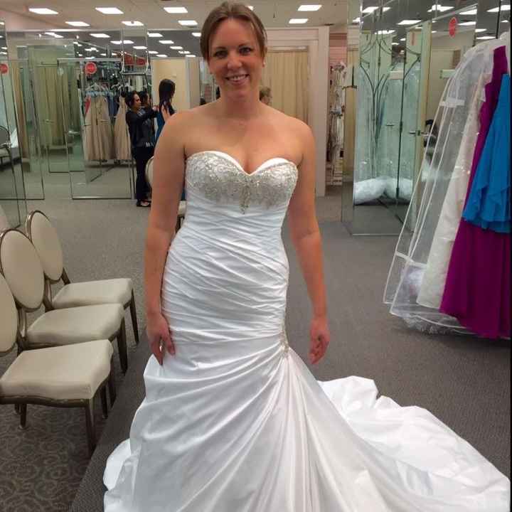I FOUND MY DRESS!!