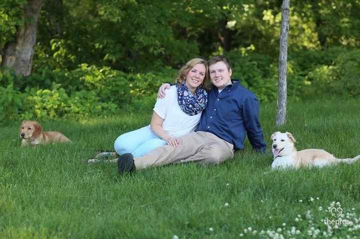 Engagement Photos are back!!