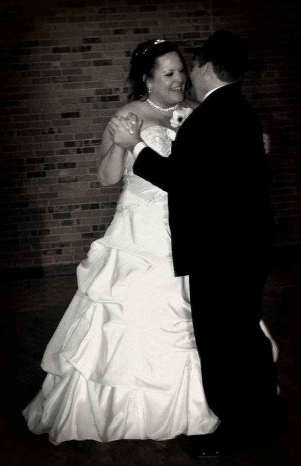 Just Got Hitched!! (pictures!)