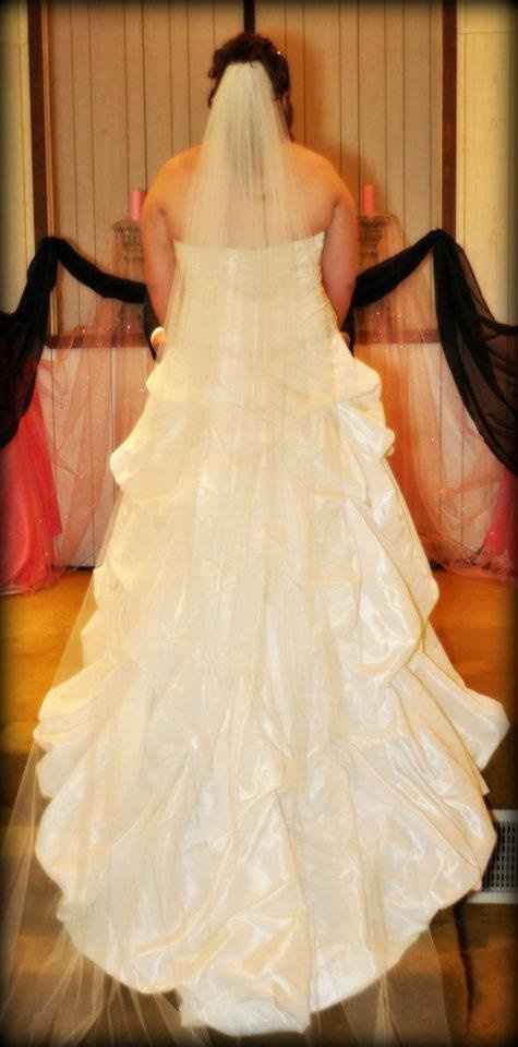 Just Got Hitched!! (pictures!)