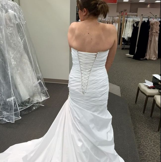 I FOUND MY DRESS!!