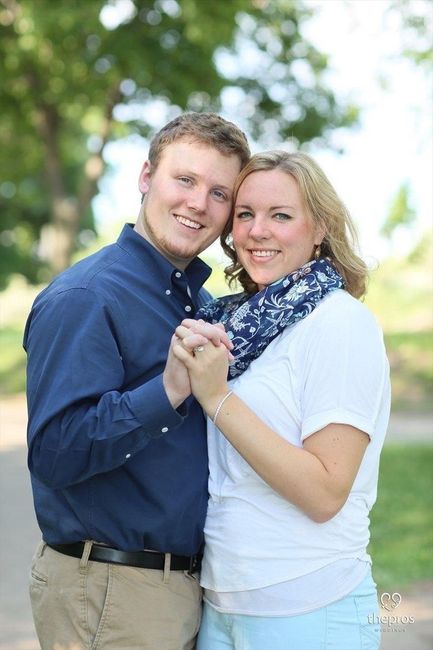 Engagement Photos are back!!