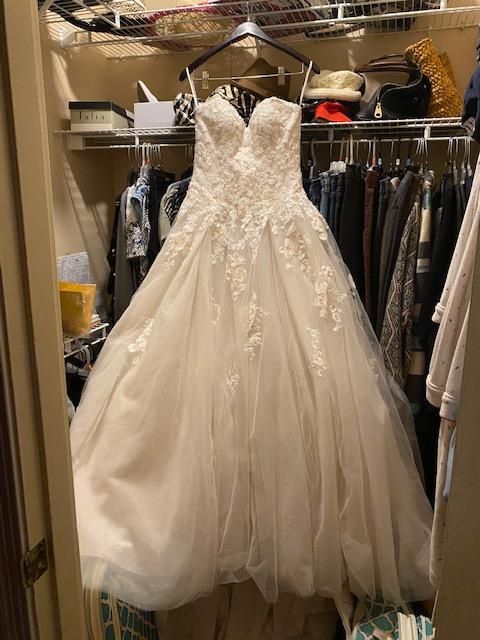 Show off your dresses! 27