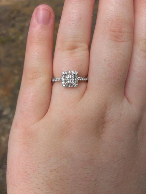 What kind of stone is your e-ring?