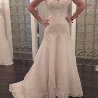 Show off those dresses!