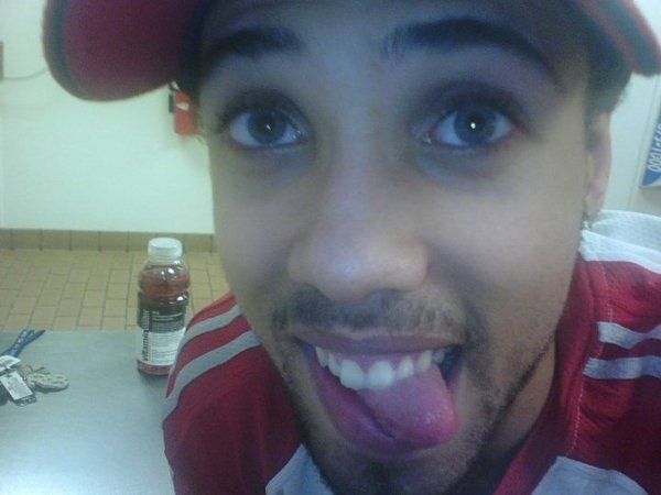 Who loves u ;) show us your FH or Hubby