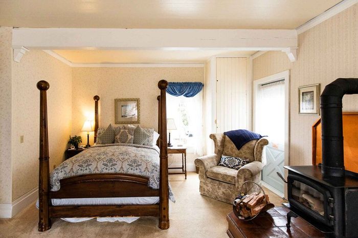 Where are you honeymoonin' 2