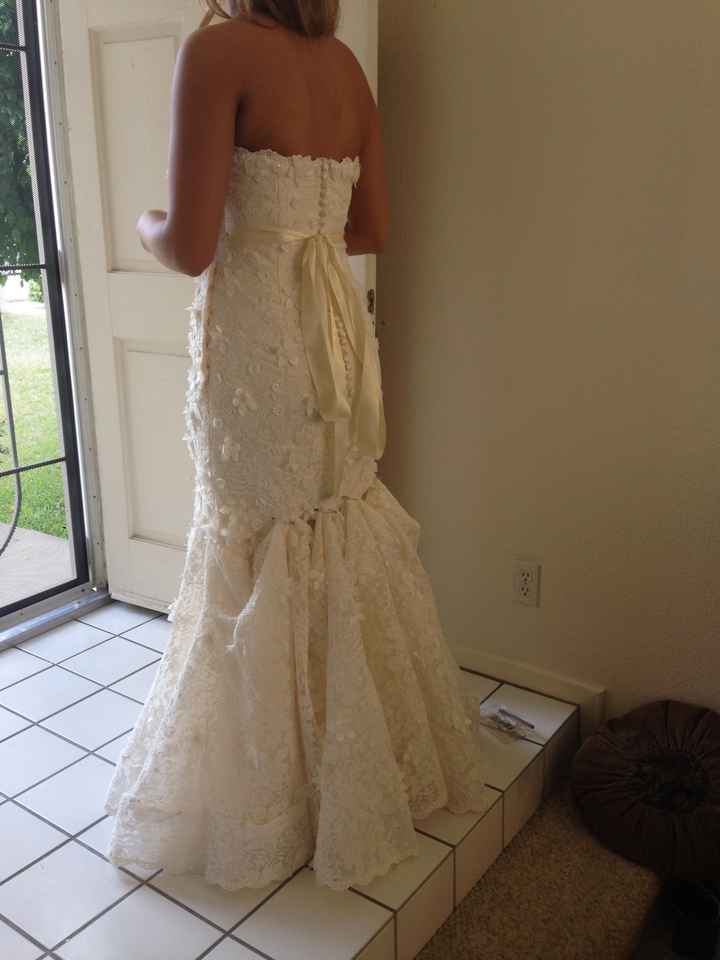 Yay! My 1st Dressing fitting is done! No longer nervous! Dress Pic's included!