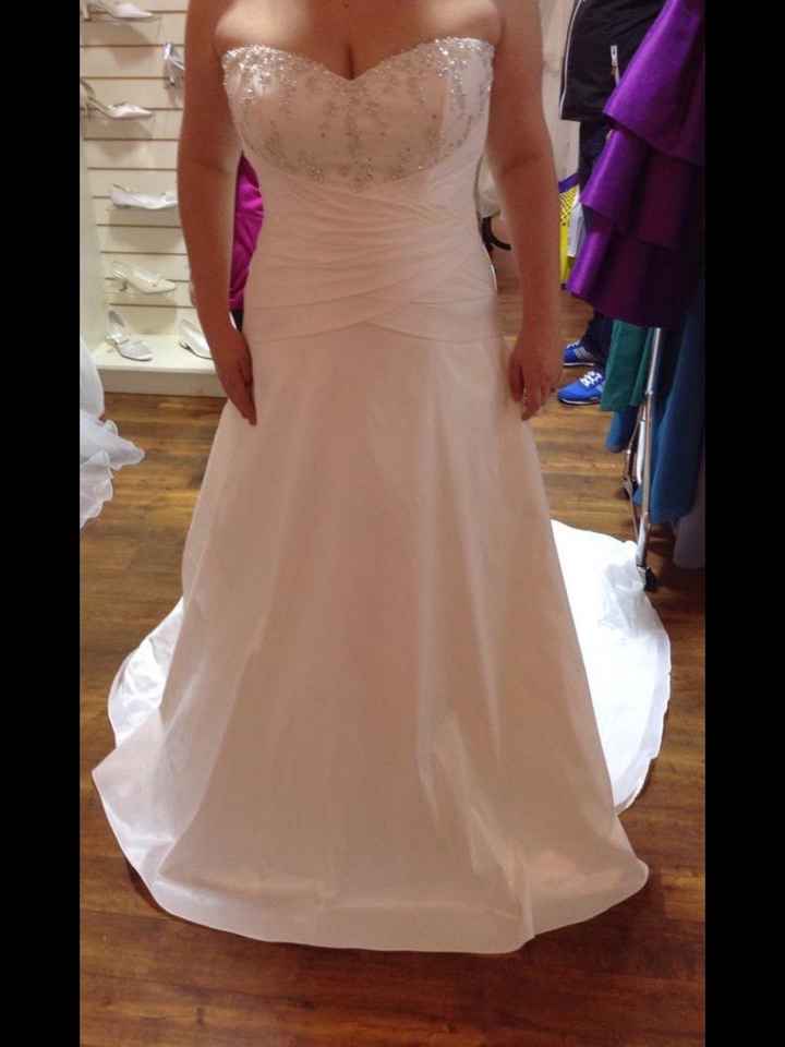 200 days to go! Opinions on dress etc please?