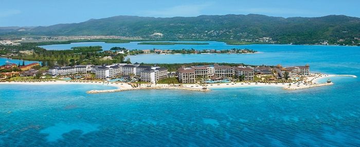 Show Me Your All-Inclusives!!
