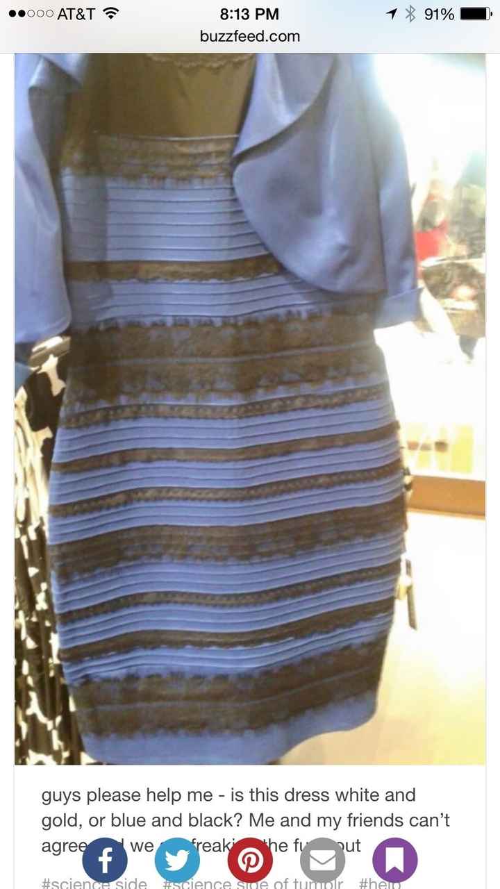 NWR: What colors are this dress?