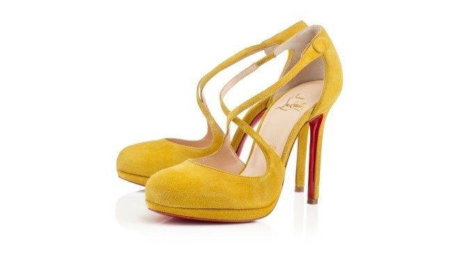 Wedding shoes - buy before dress?