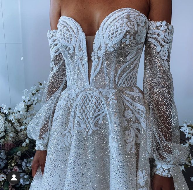 Markle gown hayley paige cost hot sale