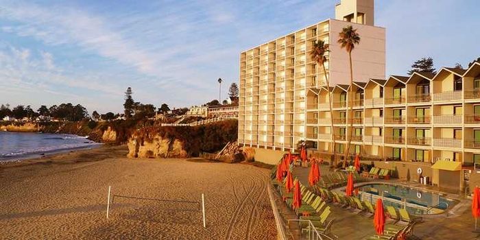 Changing my wedding colors and “vibe” 2