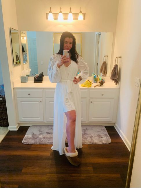 My Bridal “getting ready” robe is here! 2