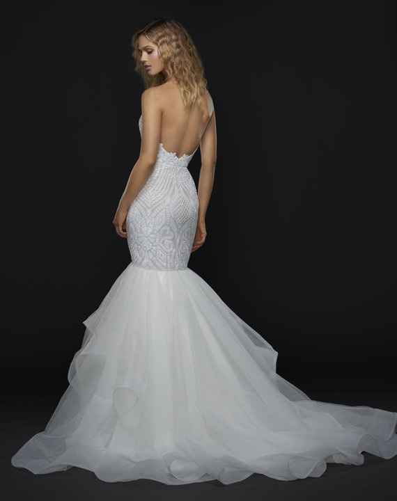 a long veil on the beach might be it! - 5