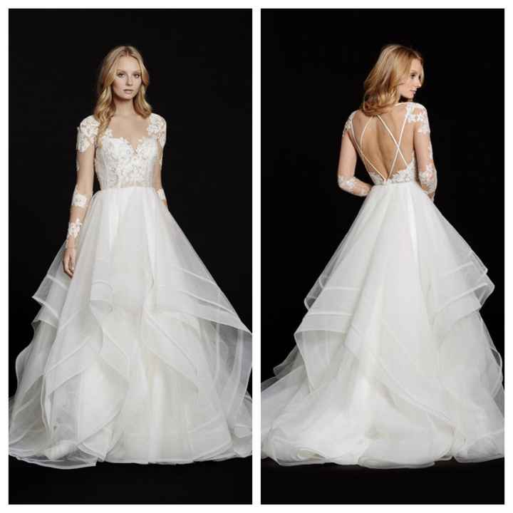 Back to long sleeved ball gowns (and gowns with flower lace!) - 1
