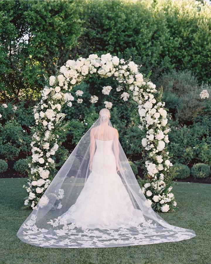 Traditional or round arch? - 4