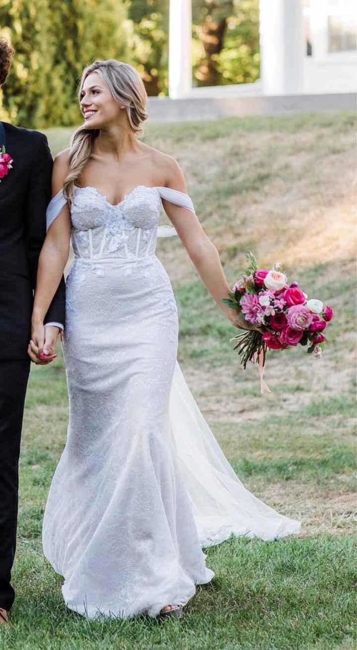 9 Unique Hayley Paige Wedding Dresses | BravoBride