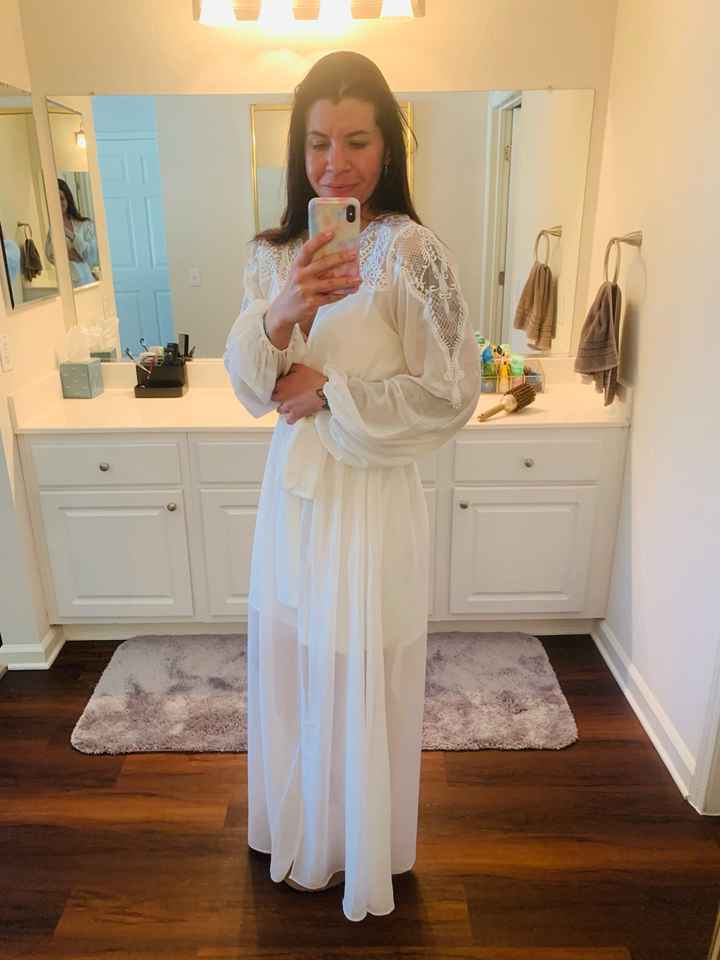 My Bridal “getting ready” robe is here! - 6