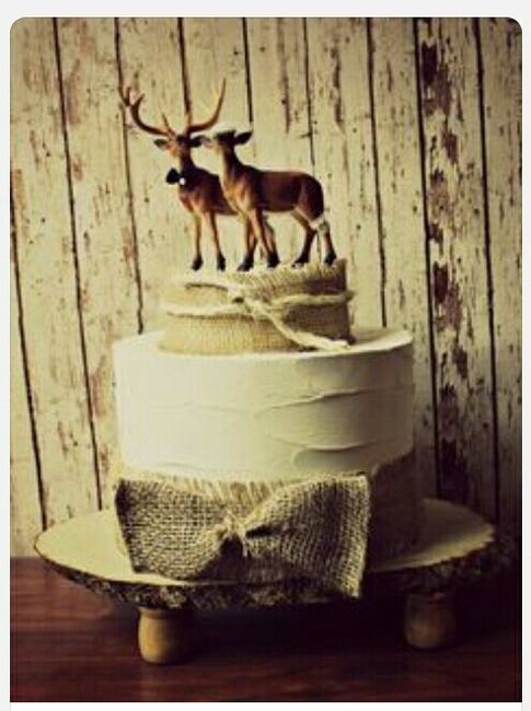 A little light on the groom's cake...