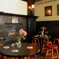  How many cocktail tables/ banquet tables will i need? - 4