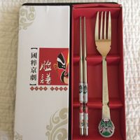 What are cheap handmade easy gifts?