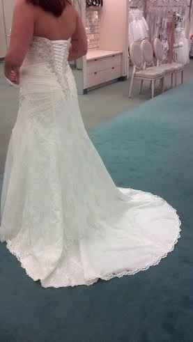 can i see you show off your gowns?