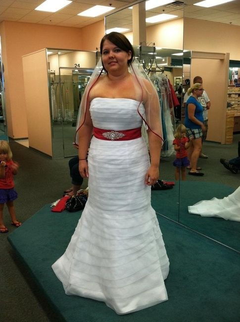what does your wedding dress look like?!?!?