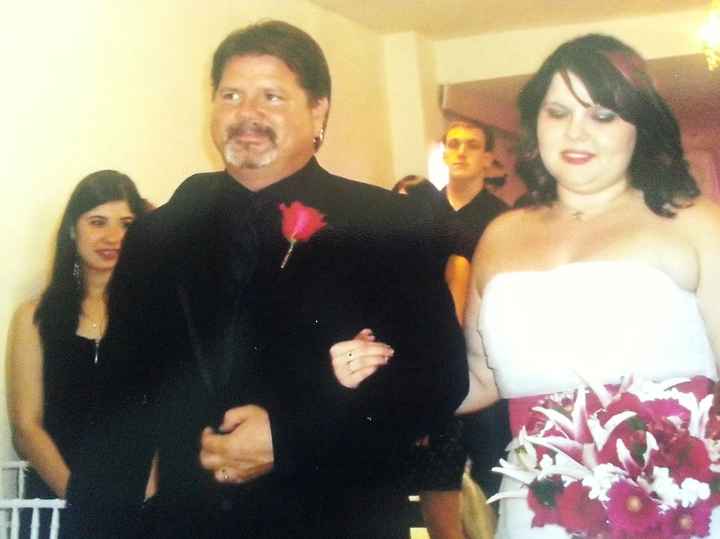 MARRIED!!! *non pro pics*